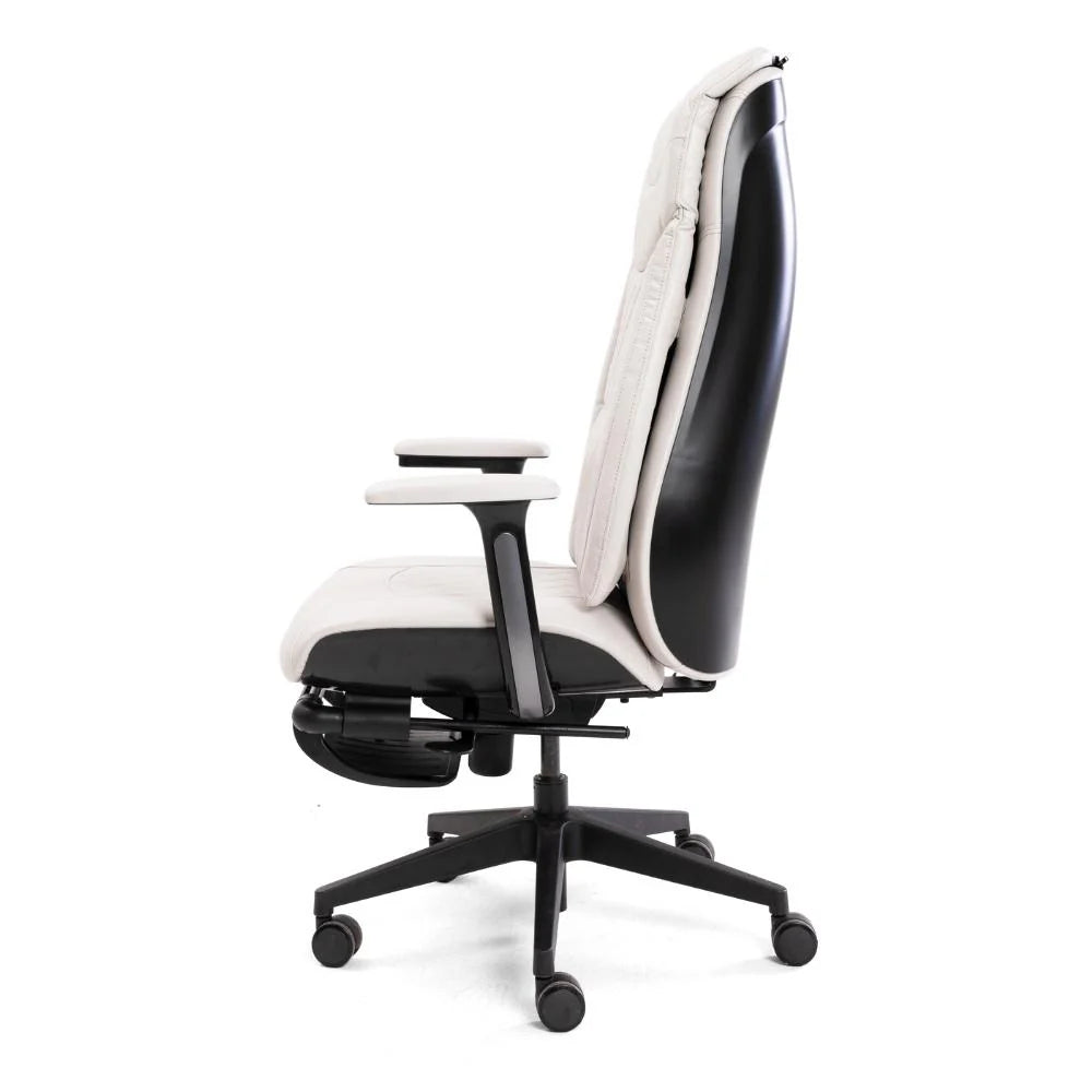 Revivia Chair
